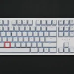 Bàn phím hiển thị phím Meta và V, tổ hợp phím mở lịch sử clipboard trên KDE Plasma.
