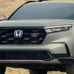 Cận cảnh phần đầu xe Honda CR-V TrailSport 2026 mới với thiết kế hầm hố