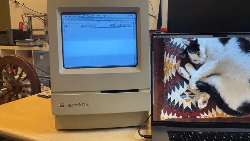 Dự án MacFriends: Con trỏ chuột di chuyển từ Mac hiện đại sang màn hình Macintosh Classic qua kết nối Arduino