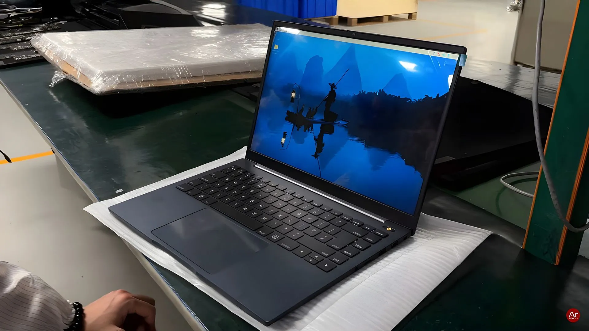 Laptop Argon trang bị vi xử lý Raspberry Pi mang lại trải nghiệm độc đáo