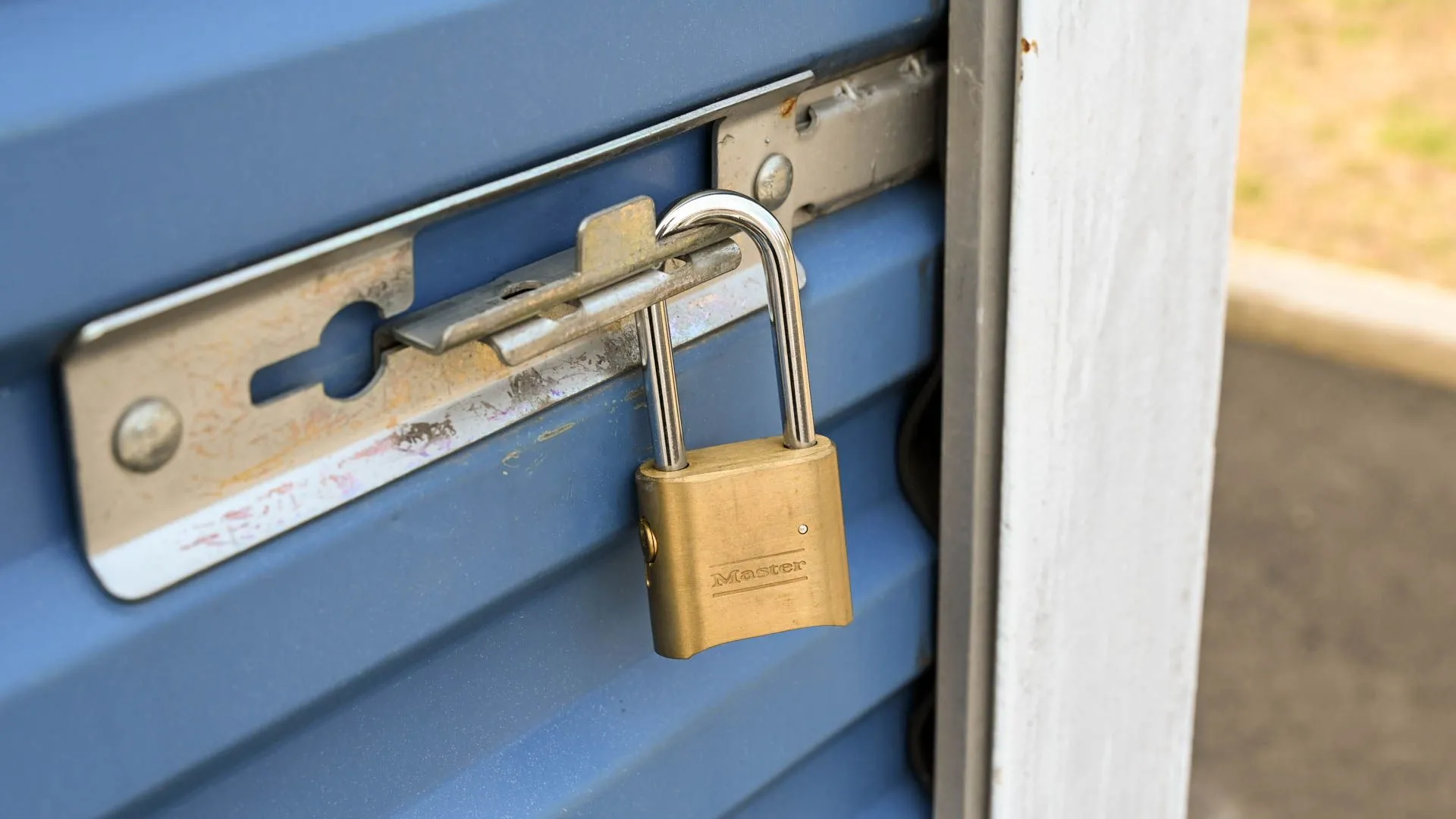 Ổ khóa chắc chắn minh họa cho tính bảo mật vượt trội của Passkey