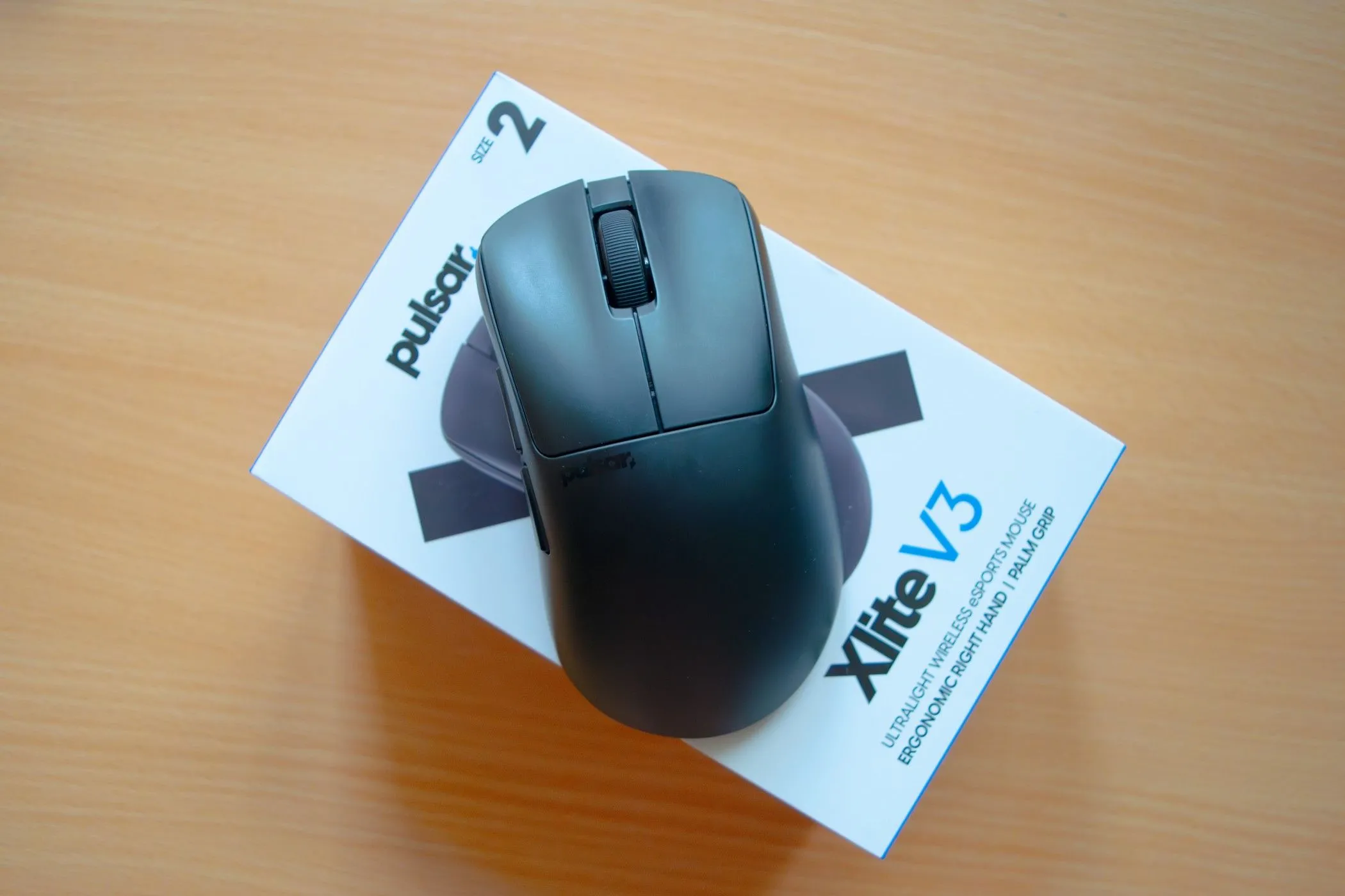 Pulsar Xlite V3 – chuột gaming không dây siêu nhẹ (51 gram) cho trải nghiệm điều khiển chính xác