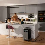 Trạm năng lượng Anker SOLIX F3800 Plus cấp điện cho tủ lạnh trong nhà