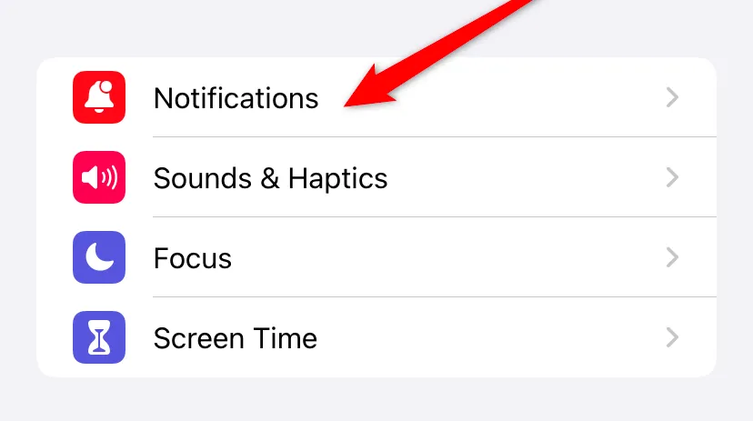 Trang cài đặt trên iPhone hiển thị tùy chọn Thông báo