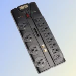 Tripp Lite TLP1208 SAT là bộ chống sốc điện tổng thể tốt nhất, bảo vệ mạnh mẽ với 2880 Joules và 12 ổ cắm
